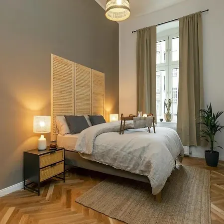 Center Luxury 4b Penthouse In Amsterdam